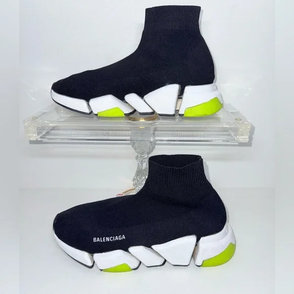 BALENCIAGA BLACK KNIT FABRIC SPEED 2.0 HIGH TOP. - Picture 3 of 11